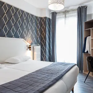 Otel Ambassadeur, Paris